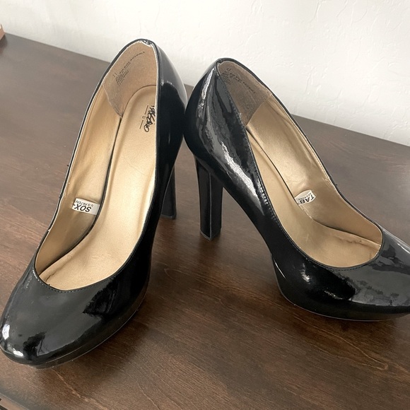 Mossimo Supply Co. Shoes - Mossimo Black Patent Leather Platforms